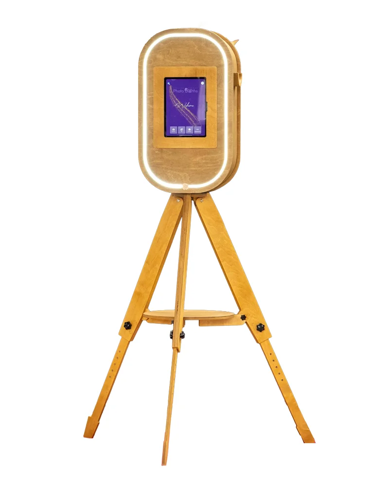vintage photo booth featured